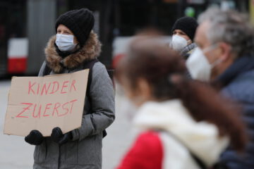 Bildung bleibt Stiefkind der Regierung; Kinder, Corona